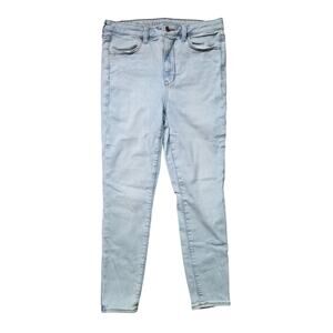 American Eagle Jeans Women’s 6 X Short Light Wash Next Level Stretch